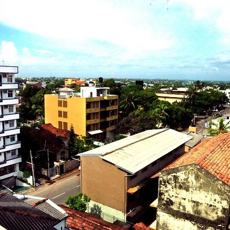Prestige Court Residencies Hotel Dehiwala-Mount Lavinia Exterior foto