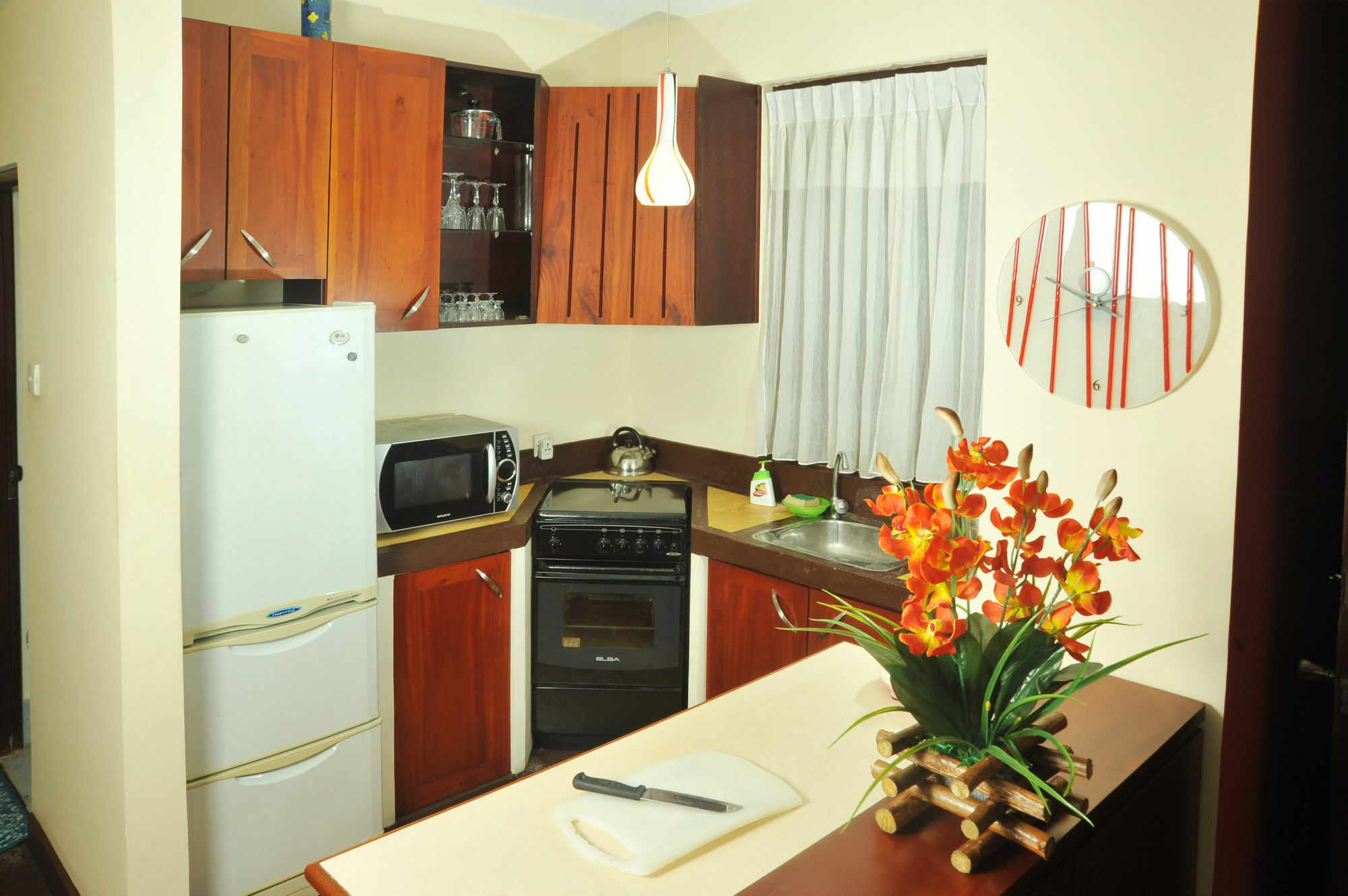 Prestige Court Residencies Hotel Dehiwala-Mount Lavinia Exterior foto